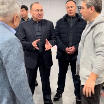 Руководство ТОО «Технопарк «Алатау» во главе с генеральным директором О.С. Сартаевым посетило Физико-технический институт